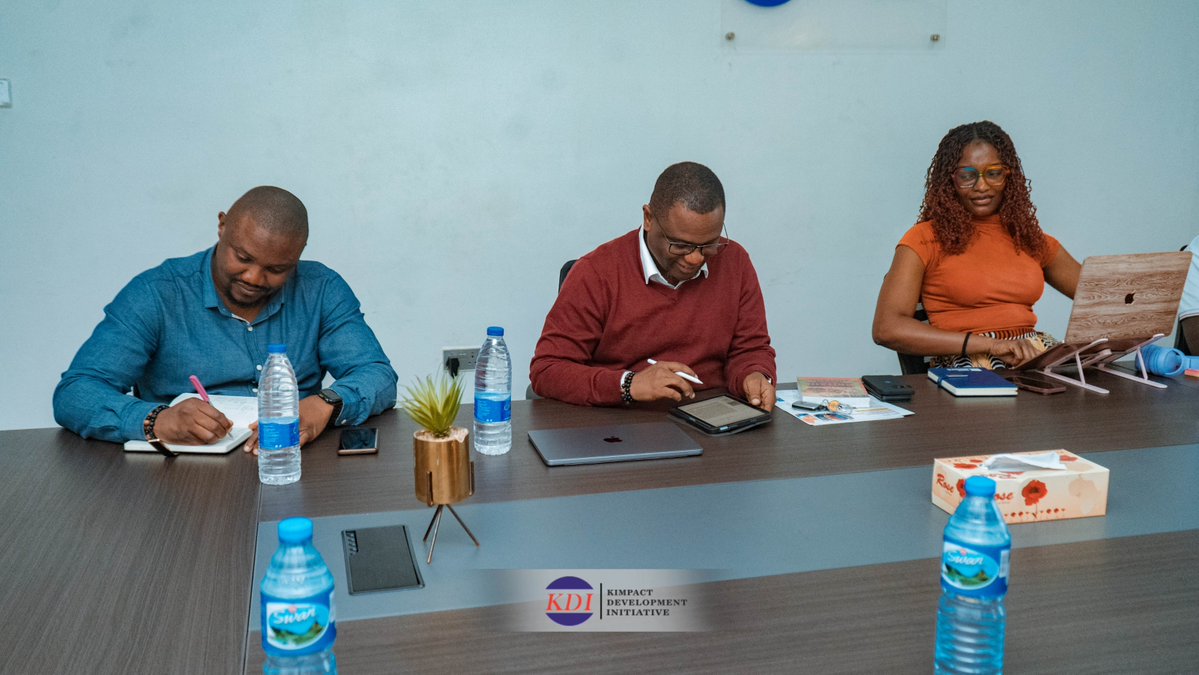 KDI_ng's tweet image. @KDI_ng had the pleasure of hosting Fabiola Cordova Senior Director of Programs and Thematic Initiatives, and Christopher O’Connor Senior Manager of @NEDemocracy at our office.
The visit created space for an insightful exchange on KDI’s electoral reform innovation &…