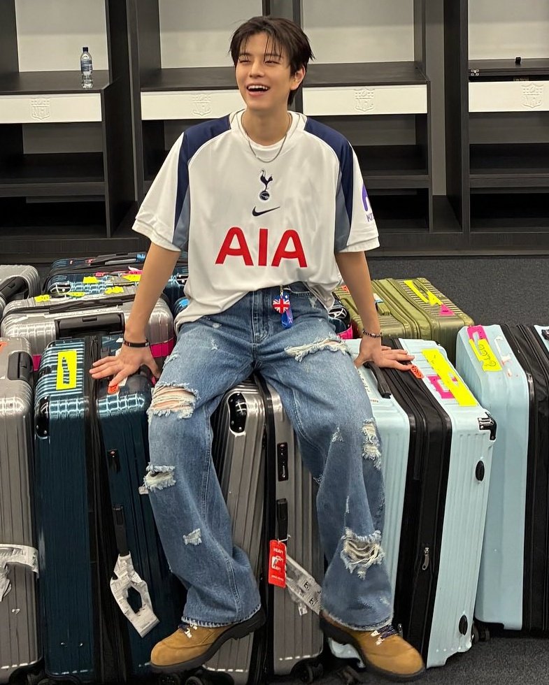 chrisbychan's tweet image. O SORRISO AAAAAA VOU EXPLODIR DE AMOR