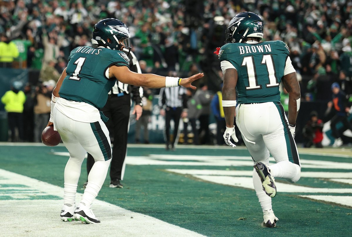 975TheFanatic's tweet image. “I just think it is extremely difficult to get to back-to-back Super Bowls – or three in four years. Can this team do it? Absolutely. But I will say today that I can guarantee you an NFC title game, and I will go one step further – it’s at Lincoln Financial Field.”
-…