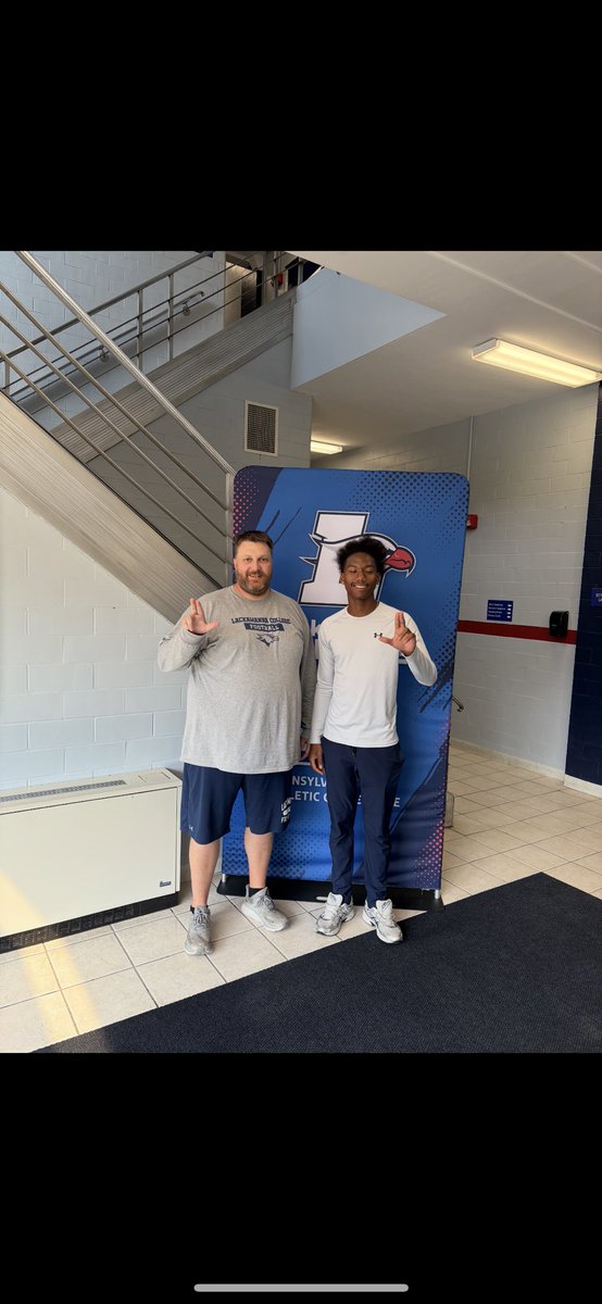 D1JAV's tweet image. Had an amazing experience seeing what @LCFalconsFB #LackLife was all about! Thank you to the all the coach’s & staff for your hospitality! @markduda73 @RayDayton3 @LackLifeTECoach @CoachClipper @CoachRiggNW @CoachCal15 @CoachNeub @BCollierPPI @PPIRecruits