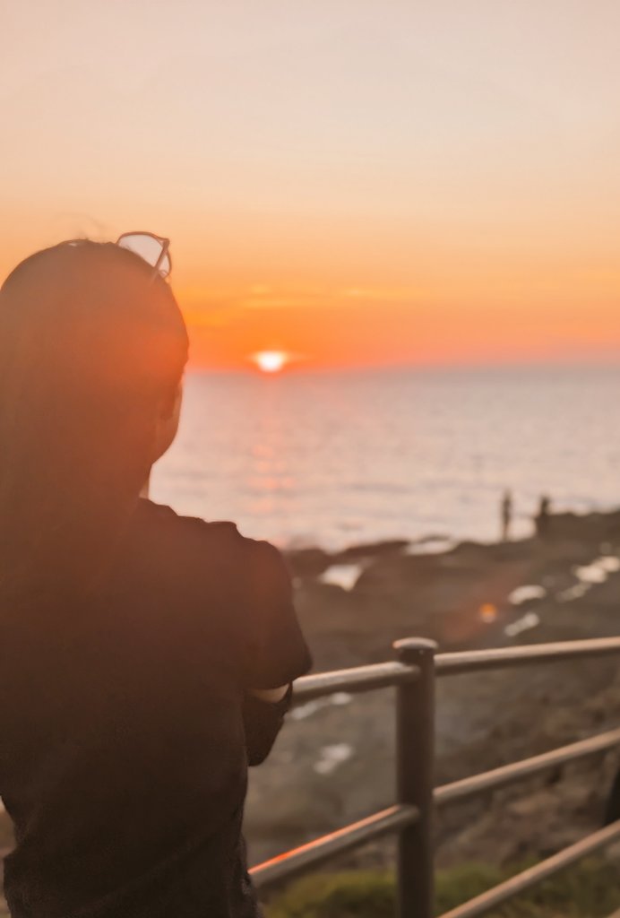 撮ってもらいました😚
意外とロマンチストなんだよね😆
#夕焼け
#ポートレートモデル
#福岡