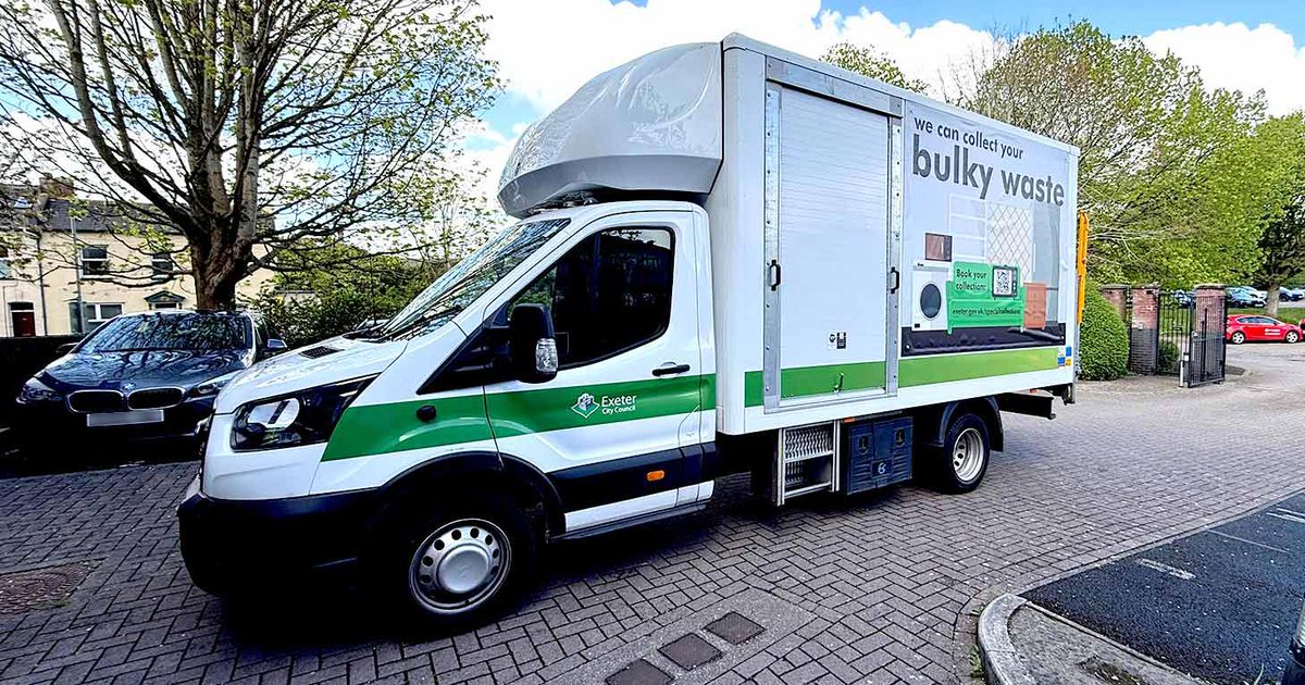 ExeterCouncil's tweet image. Got bulky items you need to get rid of? Exeter residents can book a collection right from home.
We’ll take up to 5 large household items. Just pop them outside by 7am on collection day.
More: news.exeter.gov.uk/book-your-bulk…