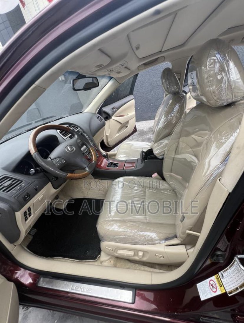 Blvckboy_Emics's tweet photo. Foreign Used FULL OPTION LEXUS ES350 W/PanoRoof Available For Purchase 

12,000,000

Please help me retweet to reach the potential Owner 🙏. https://t.co/ZOHlO8yecF