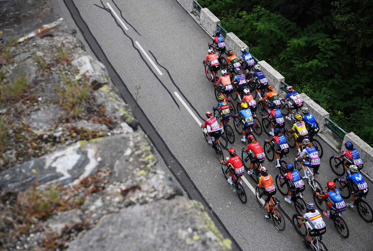 UCI_cycling's tweet image. Time to make history. 💛
From 26 July, the Femmes take on France’s toughest roads. 🎉
4th Edition of @LeTourFemmes avec @GoZwift 🇫🇷
👉𝟵 𝘀𝘁𝗮𝗴𝗲𝘀 | 𝟭,𝟭𝟲𝟱 𝗸𝗺 | 𝟭𝟳,𝟮𝟰𝟬 𝗺
#TDFF2025 #UCIWWT