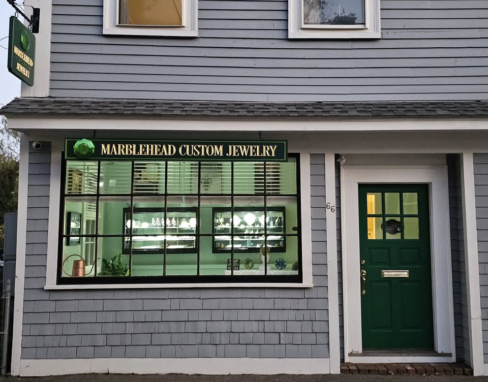 MHDcurrent's tweet image. There's lots of live music coming up in town... Also, Name that Gem and Amelia Earhart's love connection to Marblehead.
Check out this week's Current Events.
loom.ly/1gBZlXY