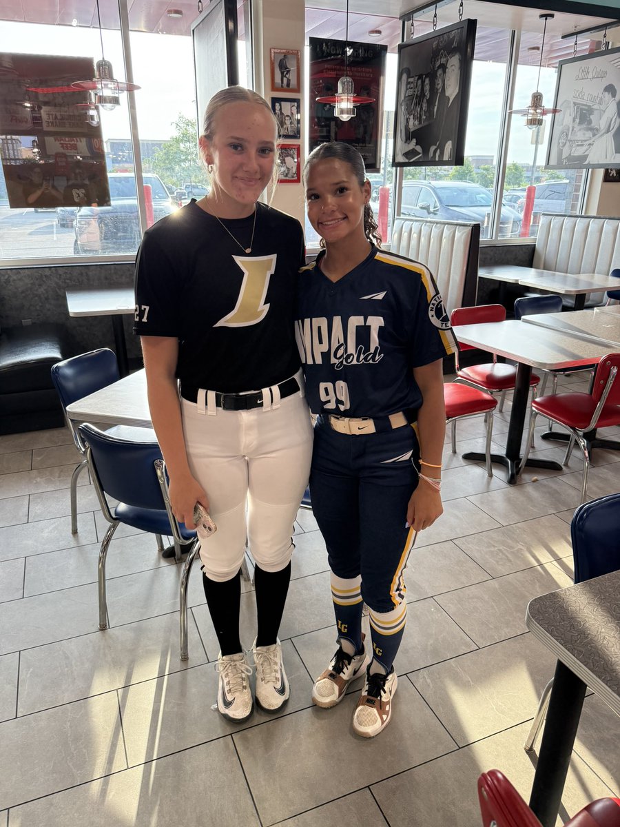 Daylyn Osborne (@daylynosborne33) on Twitter photo Having a great time at <a href="/thealliancefp/">The Alliance Fastpitch</a> AFCS so far! We got the win yesterday, had some Portillo’s, saw some friends, and back at it today. Let’s go! 💛🥎🖤<a href="/IowaPremierFP/">Iowa Premier Fastpitch</a> <a href="/SoftbalAmerica/">Softball America</a> <a href="/LineDsoftball/">Line Drive Media</a> <a href="/bhs_tiger/">BHS Tiger Softball</a> Having a great time at <a href="/thealliancefp/">The Alliance Fastpitch</a> AFCS so far! We got the win yesterday, had some Portillo’s, saw some friends, and back at it today. Let’s go! 💛🥎🖤<a href="/IowaPremierFP/">Iowa Premier Fastpitch</a> <a href="/SoftbalAmerica/">Softball America</a> <a href="/LineDsoftball/">Line Drive Media</a> <a href="/bhs_tiger/">BHS Tiger Softball</a>