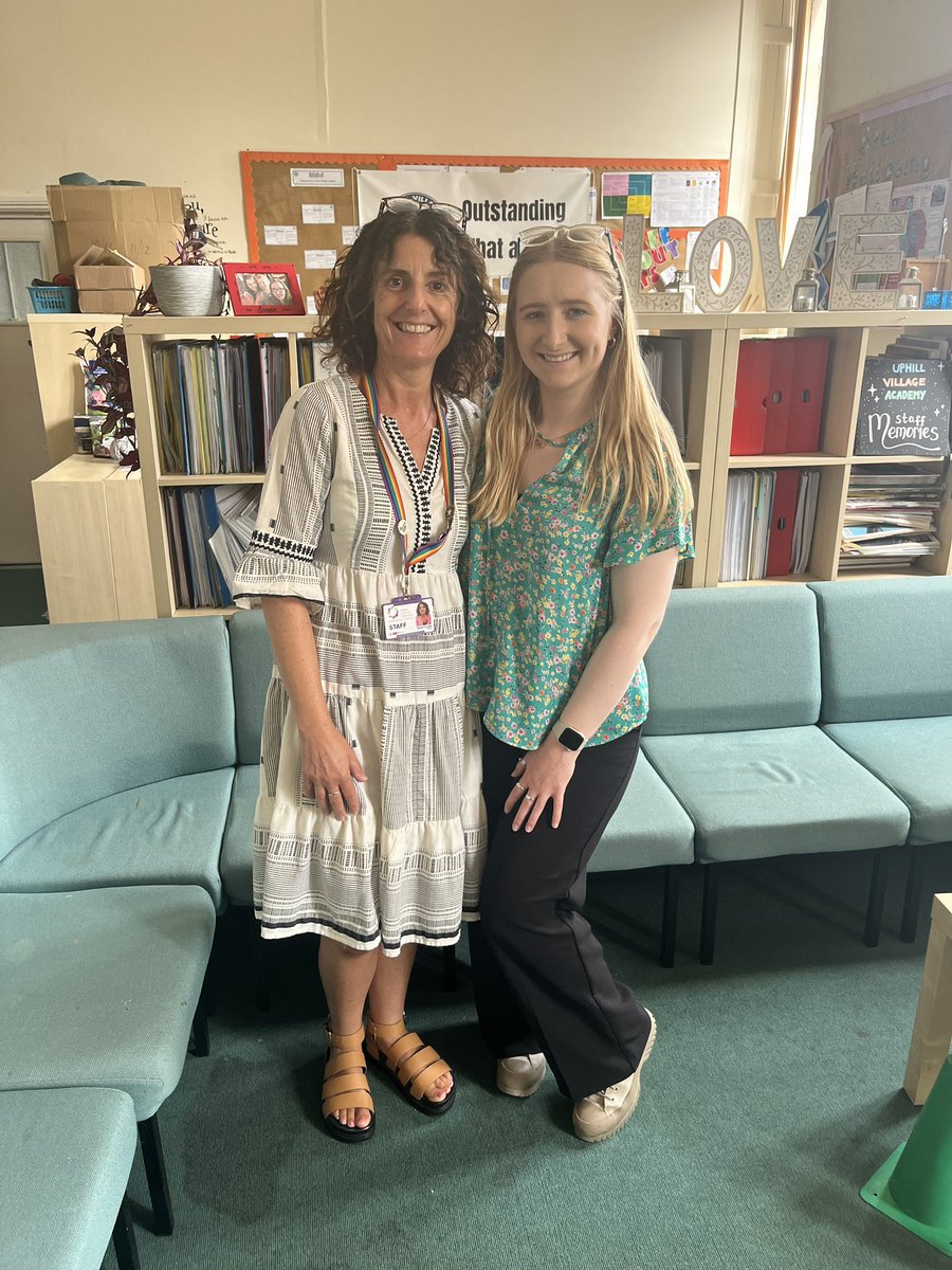 Five Counties SCITT (@5countiesscitt) on Twitter photo Lovely to be <a href="/uphillvillage/">Uphill Village Academy</a> today to congratulate Tash on completing her ECT years. Well done to the rest of our 2022/23 cohort 👏🏽Massive thank you to all colleagues across <a href="/Cabotfederation/">Cabot Federation</a> for their support of our trainees and ECT’s. Happy holidays! <a href="/CLF_Institute/">CLF Institute</a> <a href="/5countiesTSHA/">The Five Counties Teaching School Hubs Alliance</a> Lovely to be <a href="/uphillvillage/">Uphill Village Academy</a> today to congratulate Tash on completing her ECT years. Well done to the rest of our 2022/23 cohort 👏🏽Massive thank you to all colleagues across <a href="/Cabotfederation/">Cabot Federation</a> for their support of our trainees and ECT’s. Happy holidays! <a href="/CLF_Institute/">CLF Institute</a> <a href="/5countiesTSHA/">The Five Counties Teaching School Hubs Alliance</a>