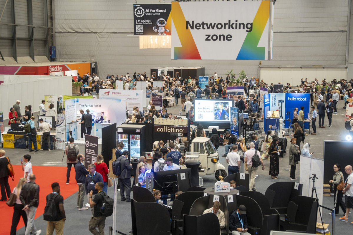 Ellis_Unit_Jena's tweet image. 🌍 ELLIS Unit Jena was proudly presented at the @AIforGood Summit 2025 in Geneva
🤝 The @ELLISforEurope Society booth welcomed participants from around the world — engaging in dialogue on AI, climate, and research opportunities.
🔗 ellis-jena.eu/ai-for-good-gl…