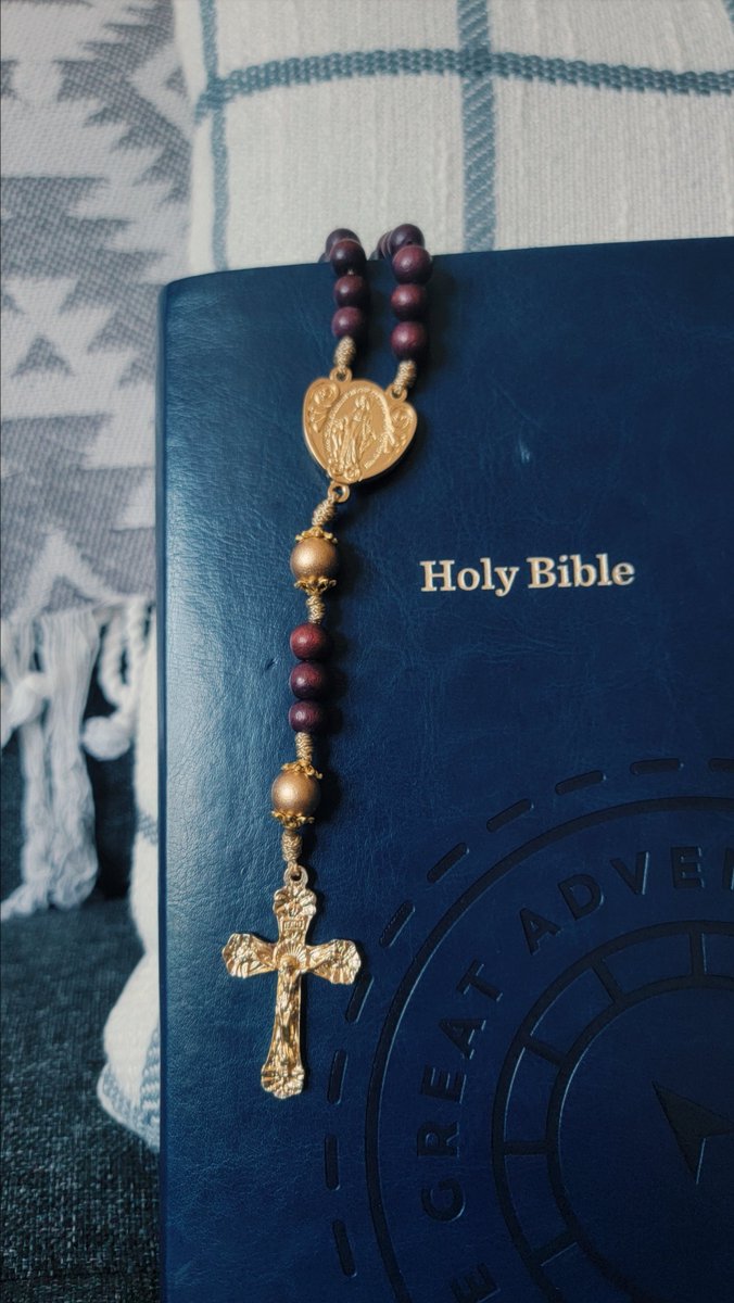 HippieReligious's tweet image. LIMITED EDITION MAXIMILIAN KOLBE ROSARIES ARE DROPPING ON AUGUST 14TH!
St Maximilian has been stalking me recently 👀 so I wanted to dedicate this rosary drop to him!
These are handmade by @DarlingRosary and they are STUNNING!
Stay tuned for more info as we get closer to the…
