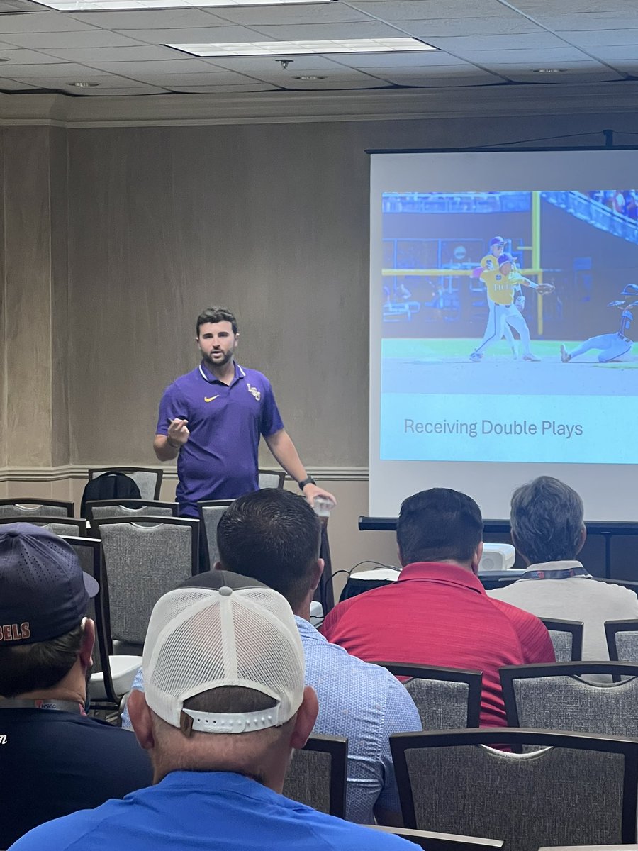 TheLHSCA's tweet image. Baseball starting off with the CHAMPions this morning and it’s a FULL HOUSE!!
