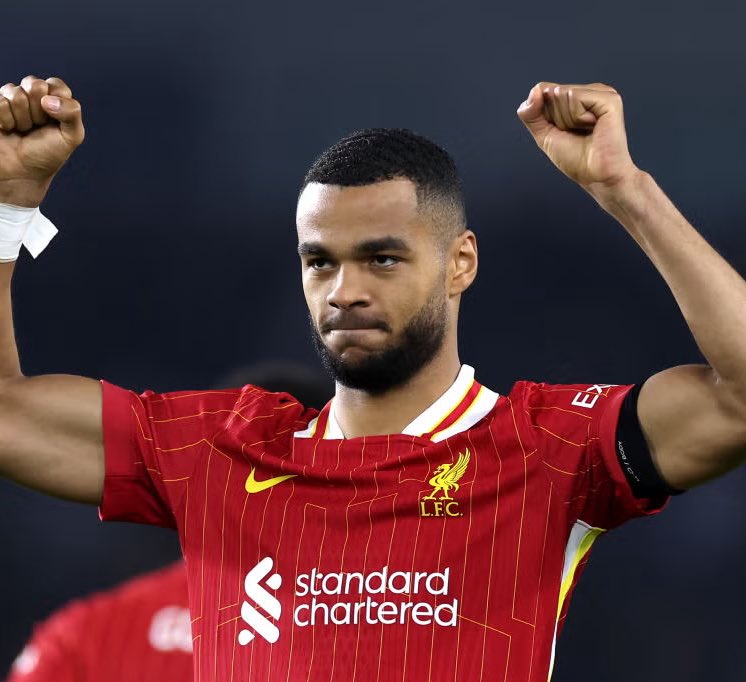 AnfieldPapers's tweet image. Cody Gakpo on Jeremie Frimpong:
"Besides me and maybe Darwin (Nunez) he is already maybe the fastest player on the team." 💨