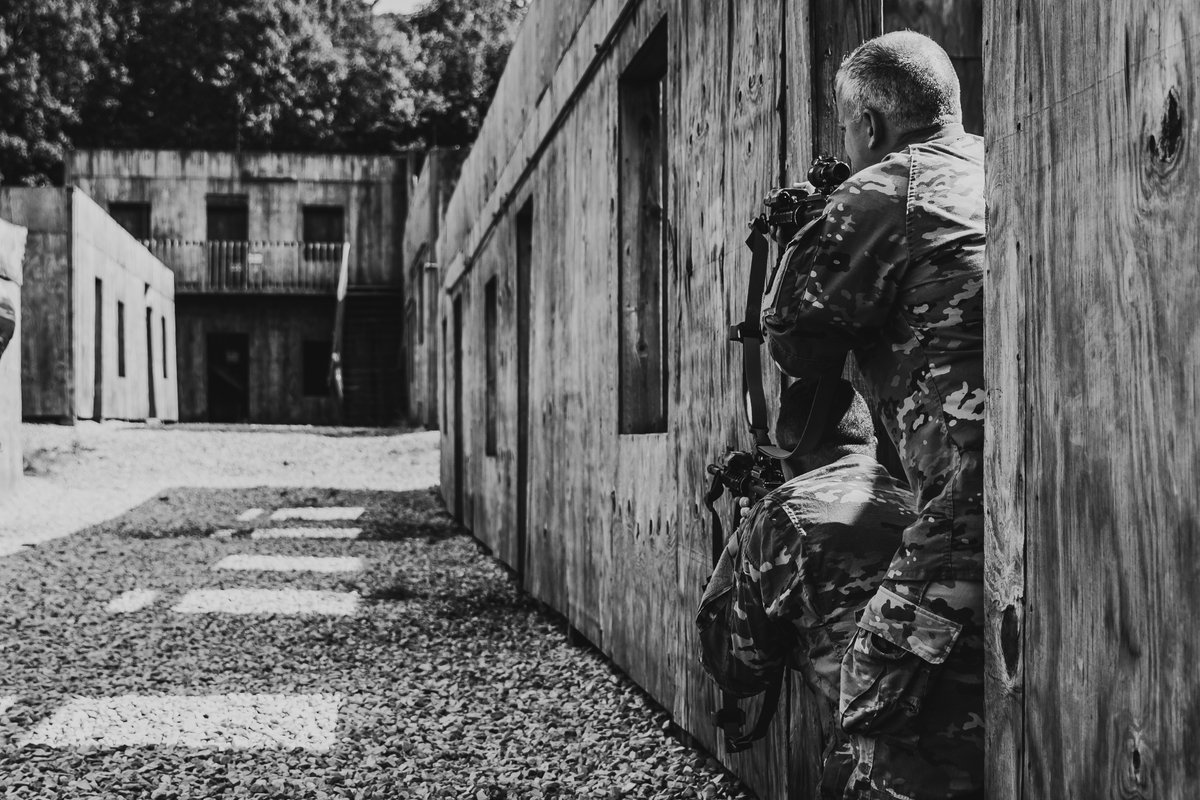 USNationalGuard's tweet image. During their annual training, @PANationalGuard Soldiers trained on various close-quarter battle techniques to strengthen their combat readiness.
🔗nationalguard.mil/News/Article-V…