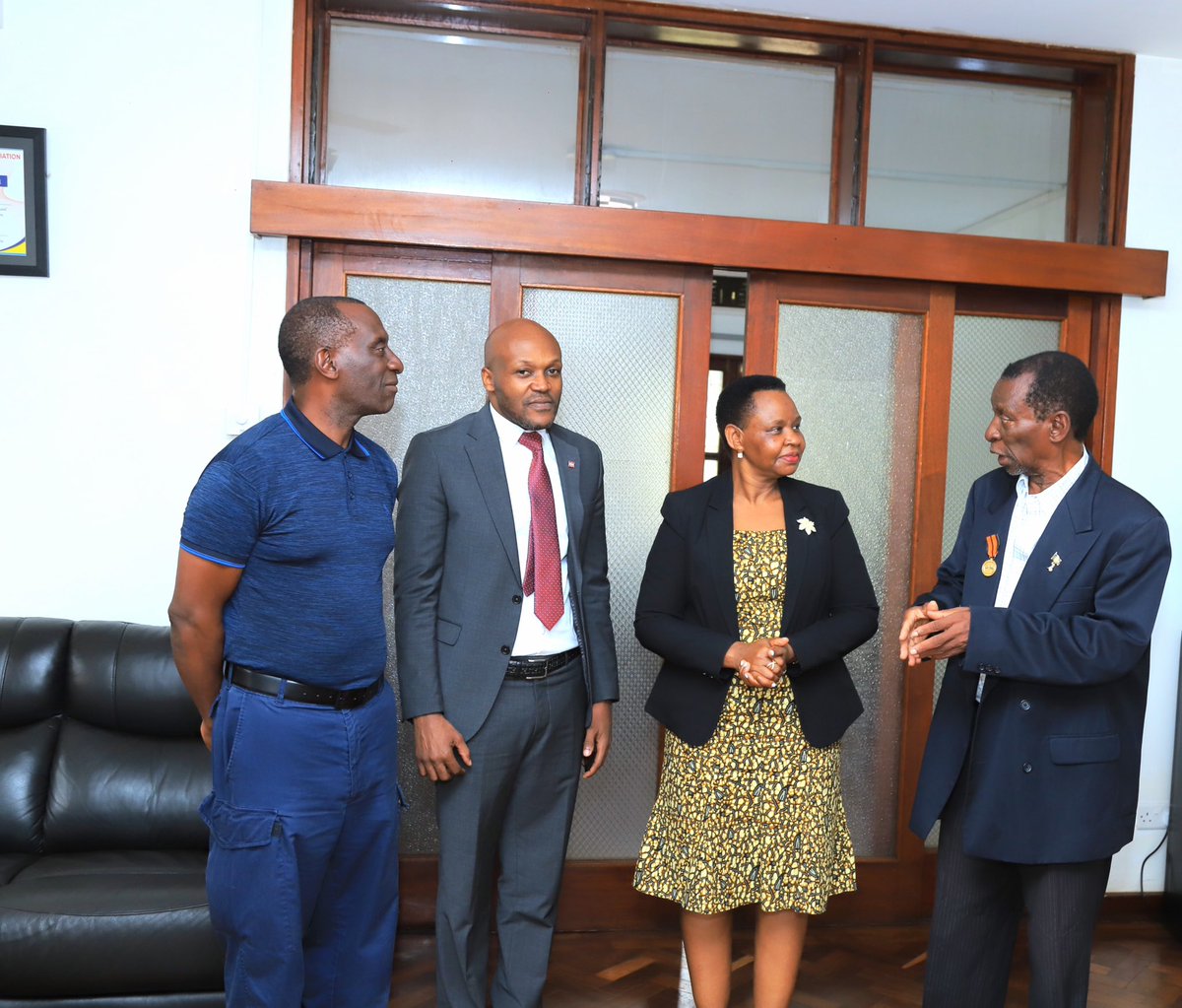 FlorenceNyiram1's tweet image. Local investor Hajji Isaac Mulindwa reached out to SHIPU’s @edthnaka to intervene in a tourism project that has stalled for 2 yrs. He plans to use his land as wildlife reserve, boosting eco-tourism. SHIPU is keen on protecting investor potential & fighting delays/abuse of office.