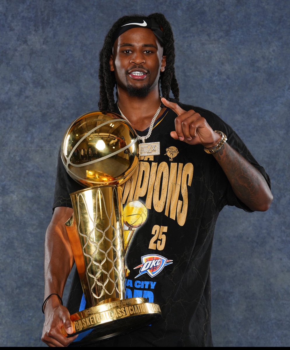 davidfholt's tweet image. CASON WALLACE is one of 18 Thunder players who collectively won for OKC our first NBA Championship. All 18 will live forever in our city’s history & in our hearts. In recognition of this historic accomplishment, I hereby proclaim that today is CASON WALLACE DAY in Oklahoma City!
