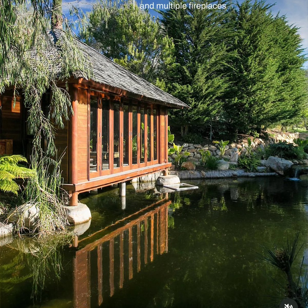 according2_taz's tweet image. Sorry I know this is a little late, but did Oprah accidently reveal that Harry and Meghan do not live here? Because I fail to see why they had to remove the duck from their huge estate, when they already have a pond... They have a large pond with a Japanese tea house??