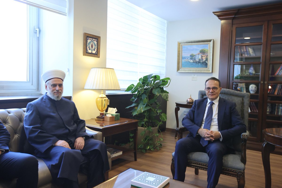 MFATurkiye's tweet image. Deputy Minister and Director for EU Affairs Ambassador Mehmet Kemal Bozay met with the Grand Mufti of Republic of Bulgaria Dr. Mustafa Hadzhi and his delegation.
