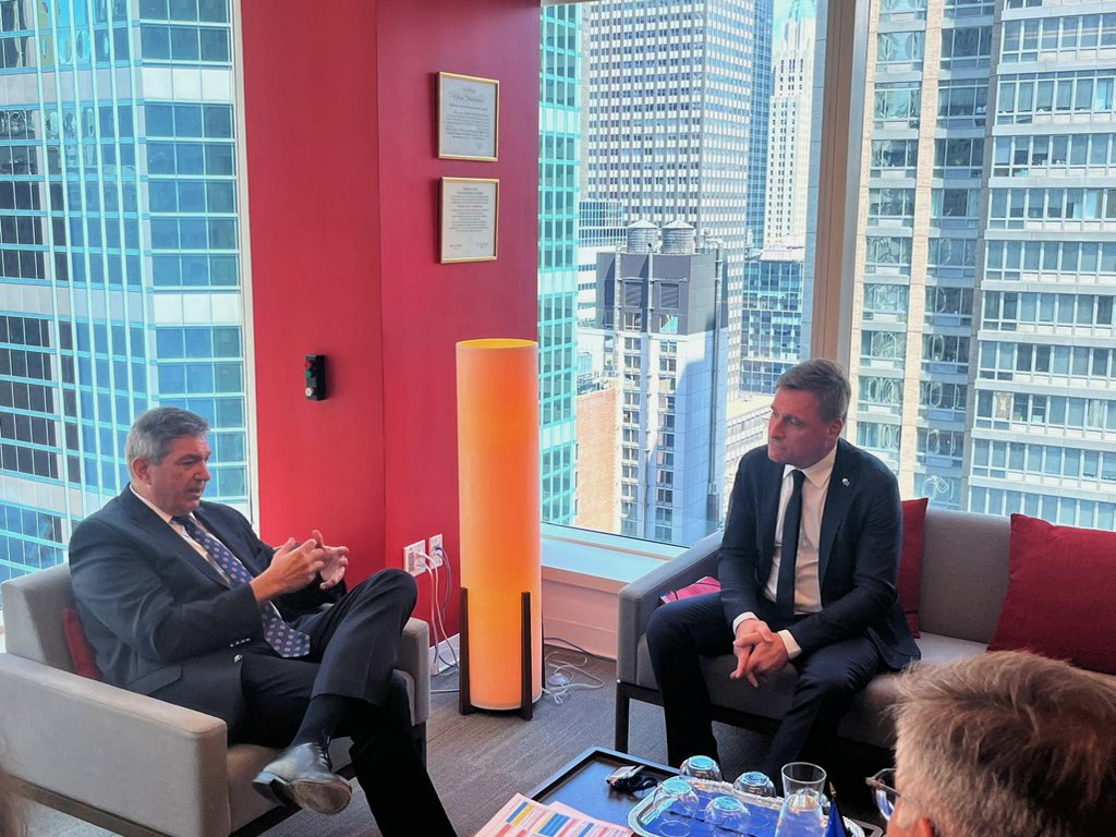EESC_President's tweet image. Cordial exchange with EU Ambassador @SJLambrinidis on #SDG implementation & multilateralism.
We called for stronger EU leadership, structured civil society engagement & action to counter shrinking civic space.
The time to act is now.
#HLPF2025 #Agenda2030
