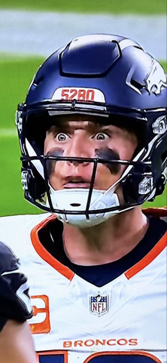KelbermanNFL's tweet image. The offseason is OVER.
#Broncos football is BACK.