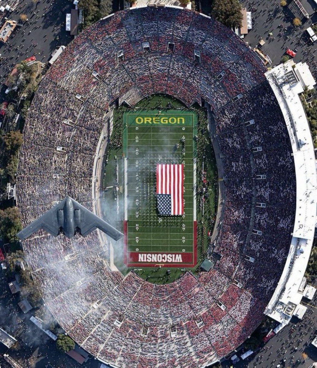 luke_leisher_'s tweet image. Only one country in the world can produce images that go this hard.