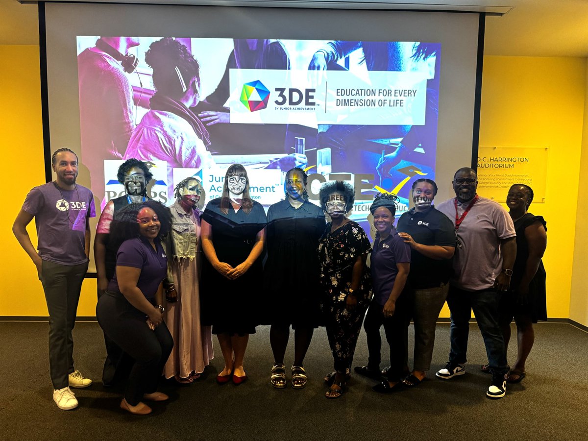 Danielle Carter tweet media