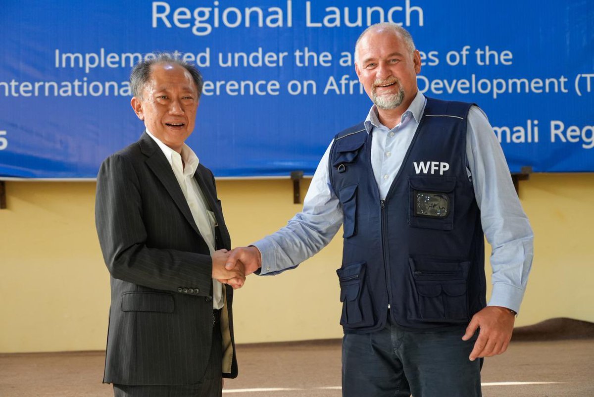 WFP_Ethiopia's tweet image. Today in #Somali region, @JapanEthiopia, @WFP & @NEC have launched joint collaboration to strengthen agricultural monitoring & advisory systems.
This joint innovation is set to transform #agriculture in #Somali region 🇪🇹 by enhancing early warning advisory systems for farmers.