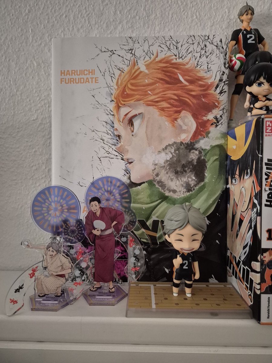 MavisKirpi's tweet image. Built a shrine for my favorite anime