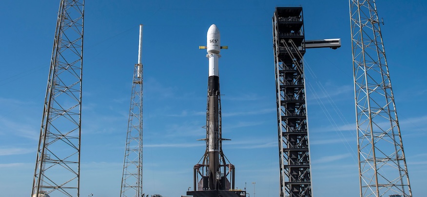 AsgardiaSpace's tweet image. Launch scrubbed! 🚀 SpaceX will retry today at 5:12 p.m. EDT with 2 O3b mPOWER satellites to expand global internet.
👇Where do you think space-based internet is needed most?
#SpaceX #O3bmPOWER #SatelliteInternet
