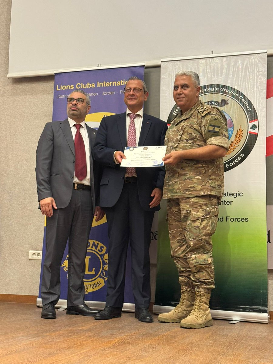 Honoring the participants for their valuable contributions to the session on “Good Governance as a Foundation for State-Building”, with certificates and commemorative shields presented in recognition of their efforts. 
<a href="/pascalmonin/">Pascal Monin</a> 
<a href="/USJLiban/">USJ</a>
