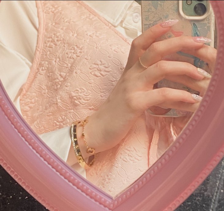 1_______90's tweet image. ุดู ุฑุฃููู
ุจุฃุธุงูุฑู ููุตููุ โ๏ธหยฐ๐ผ๐โ๐๐ซง๐บ