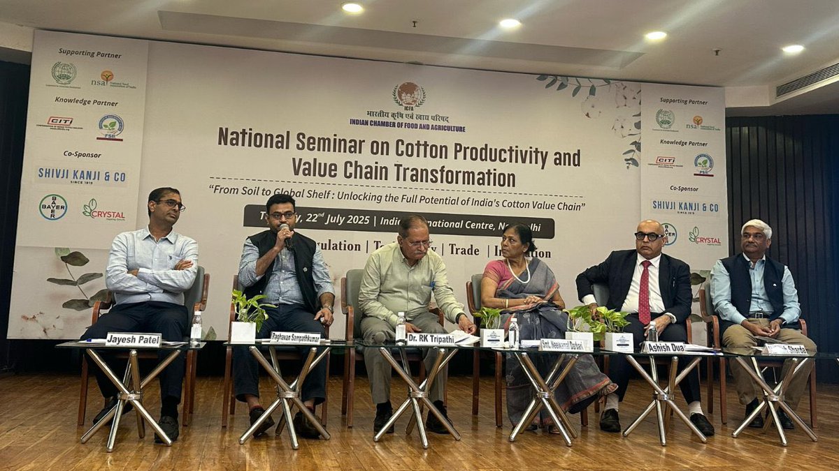 Key insights from the ICFA National Seminar on Cotton! 
Baljinder Nandra stressed innovative seed tech, while Vipin Dagaonkar highlighted nutrition &amp; crop protection. 
Raghavan Sampathkumar called for science-based policies! 
Let's innovate for a sustainable future! #Cotton #FSII