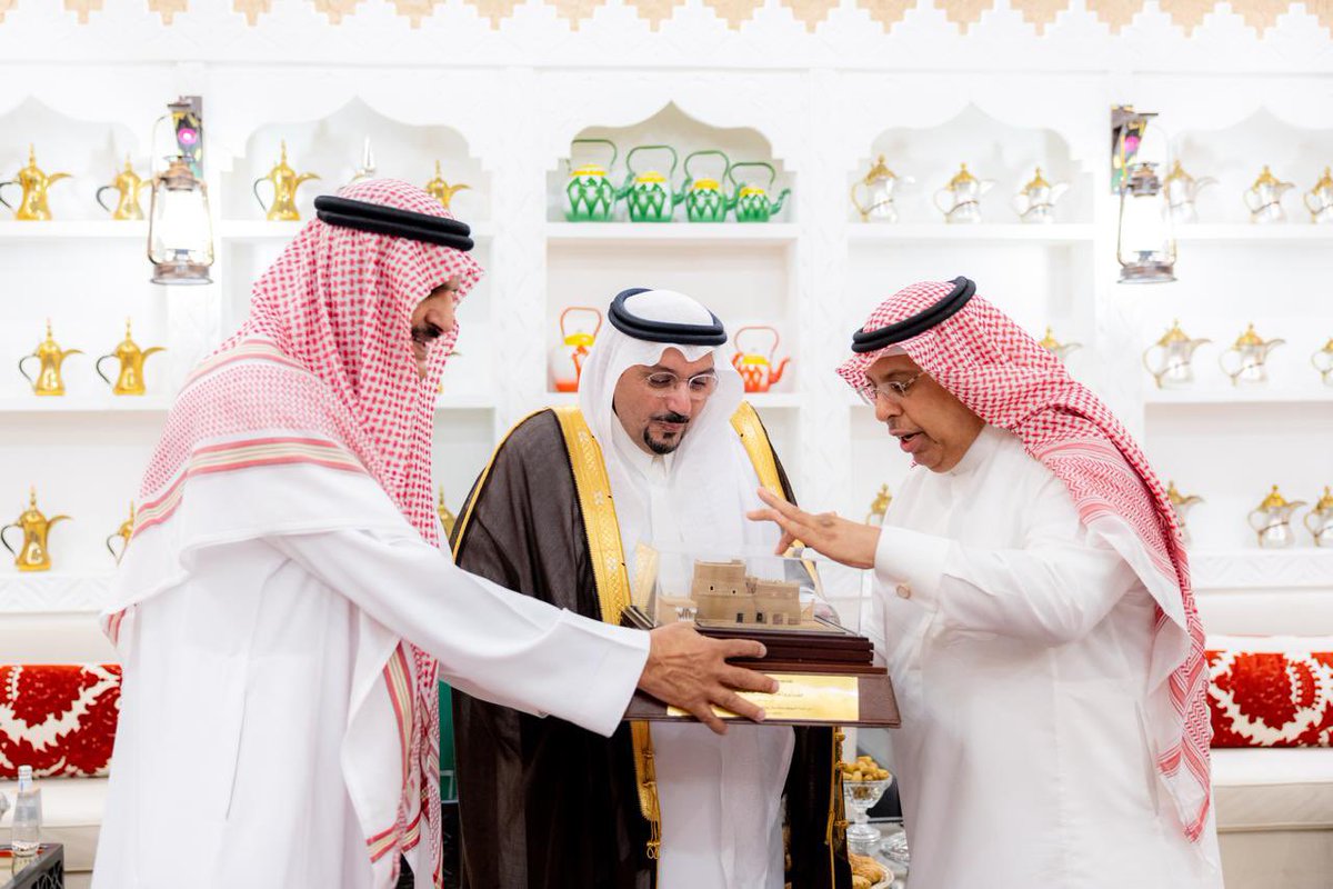 مقصورة السويلم tweet media