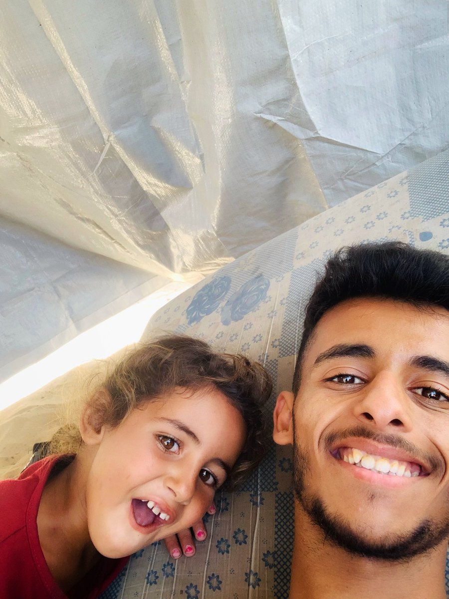 m60r_'s tweet image. Ayat got some food today thanks to donors and she is happy
gofund.me/0fe5fcf1