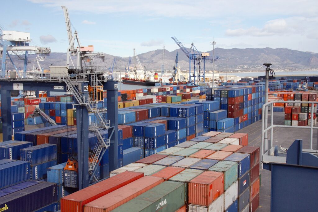 🛳TRÁFICOS| El tráfico de azulejos de PortCastelló a Marruecos crece un 100% en lo que va de año
portcastello.com/comunicacion/n…
  #PortCastelló  #PuertodeCastellón   #AutoridadPortuaria  #tráficos #marruecos #tráficodemercancías #contenedores #azulejo