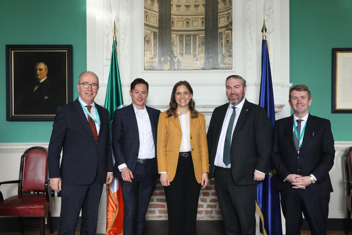 OireachtasNews's tweet image. In May, in Leinster House, Deputy Barry Ward TD, the Cathaoirleach of the EU Affairs Committee, met with Marie Bjerre, Minister for European Affairs of Denmark. #SeeForYourself
📸flic.kr/s/aHBqjCdfZx