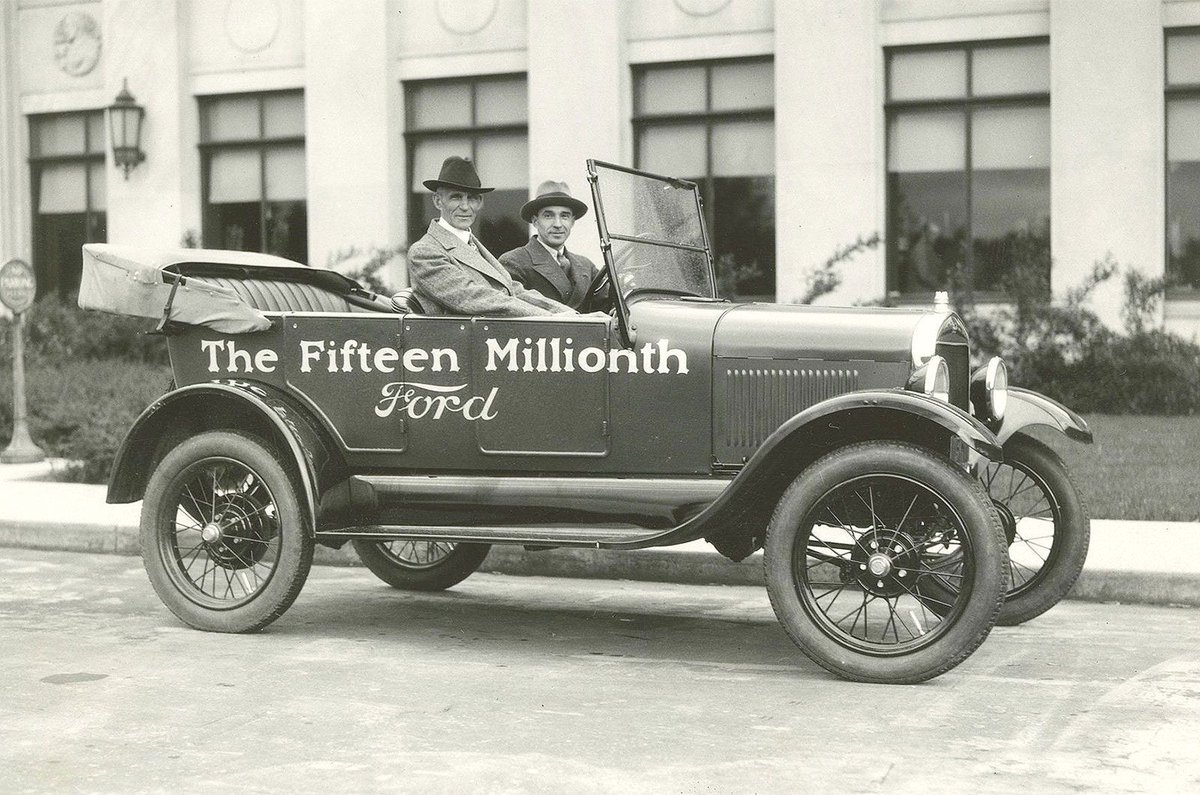 autocar's tweet image. Since cars came to be, the automotive industry has become tangled in a web of myths - many of which are untrue. Here are the biggest: buff.ly/3kDtJIz