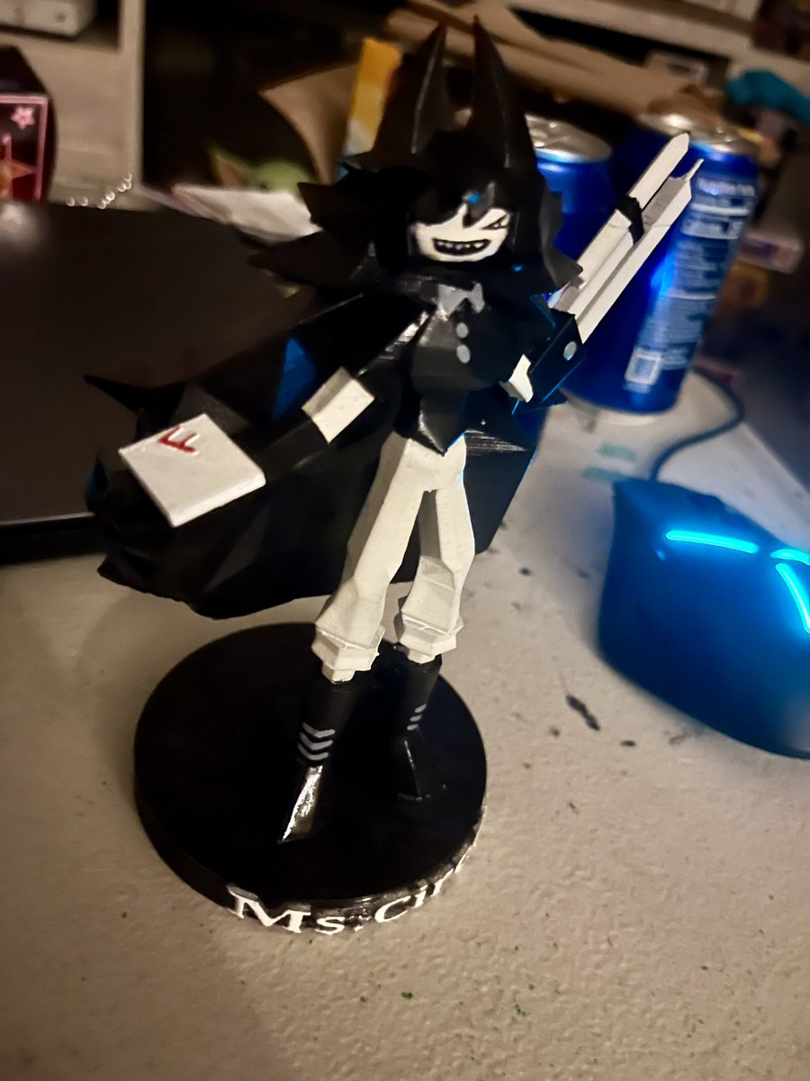 Obscurity673's tweet image. Made her a stand #fpe #misscircle