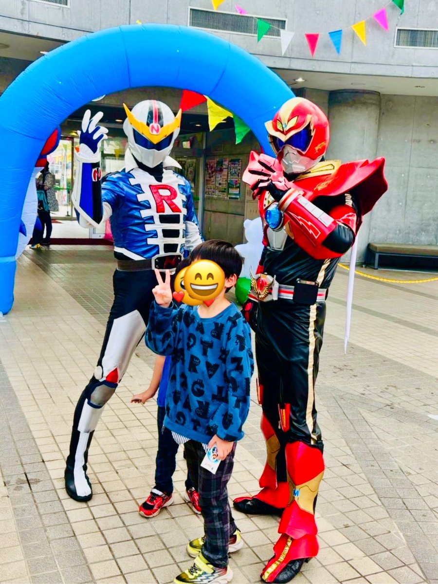 AmuroRare2's tweet image. 良い大人のみんな!
こんばんは!マジマスターです👋😙
「自分さえ良ければ」は、不運を招くサイン
「誰かのために」は、運を動かす起点になる
結局、運も人も"誰かのために”集まってくる
#宇都宮市 #栃木県