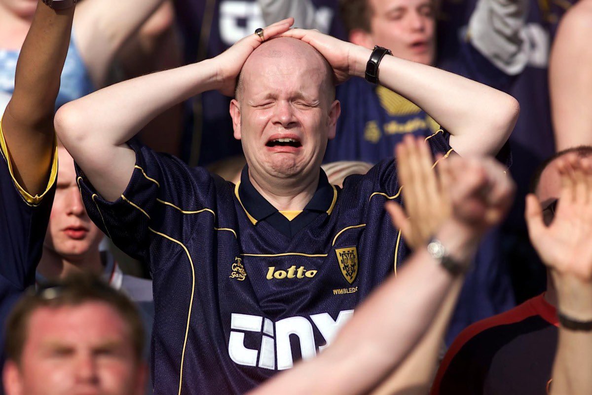 TouchlineX's tweet image. π¨ βοΈππ₯πππππ‘π: Live football matches are set to be prescribed on the NHS to help patients who experience depression.
β @Independent