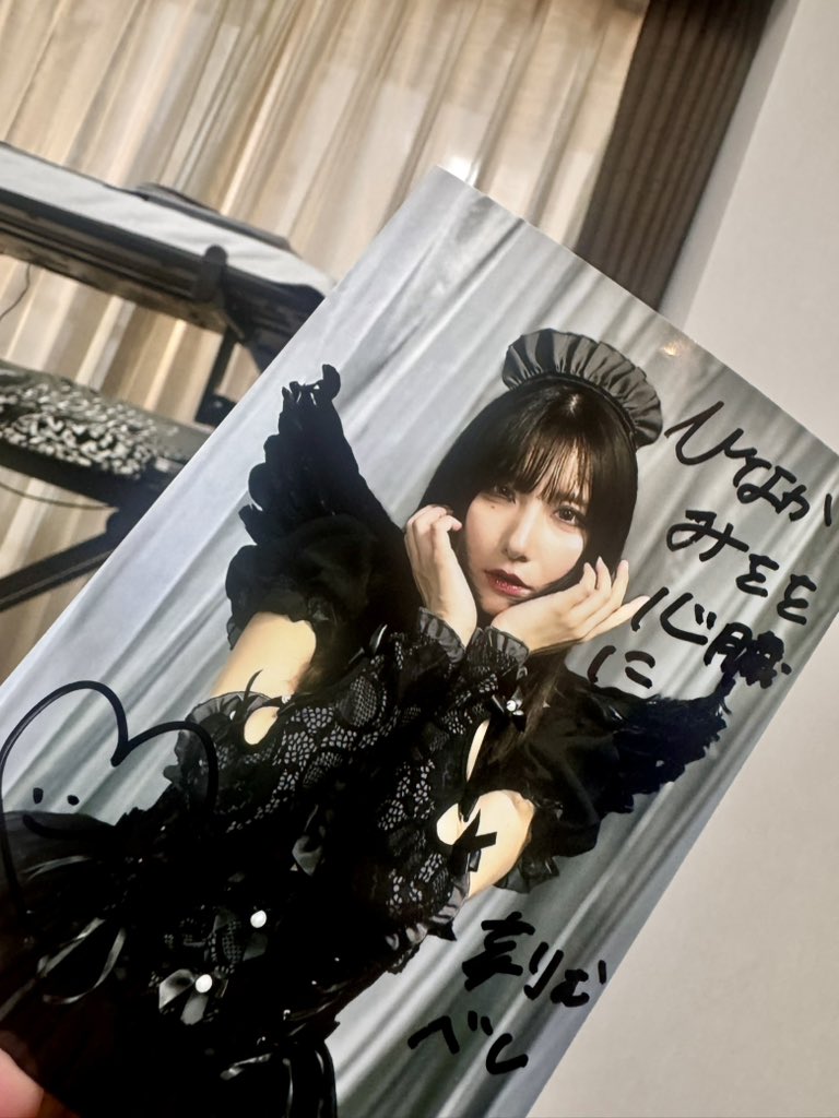 SunJ3KnPHqwAFPp's tweet image. 心臓に刻まれました🐬🪽🖤
ひなさん本当にありがとうございます!
#ひなかみお
@MiuuuuTEN
@MMiooooTEN