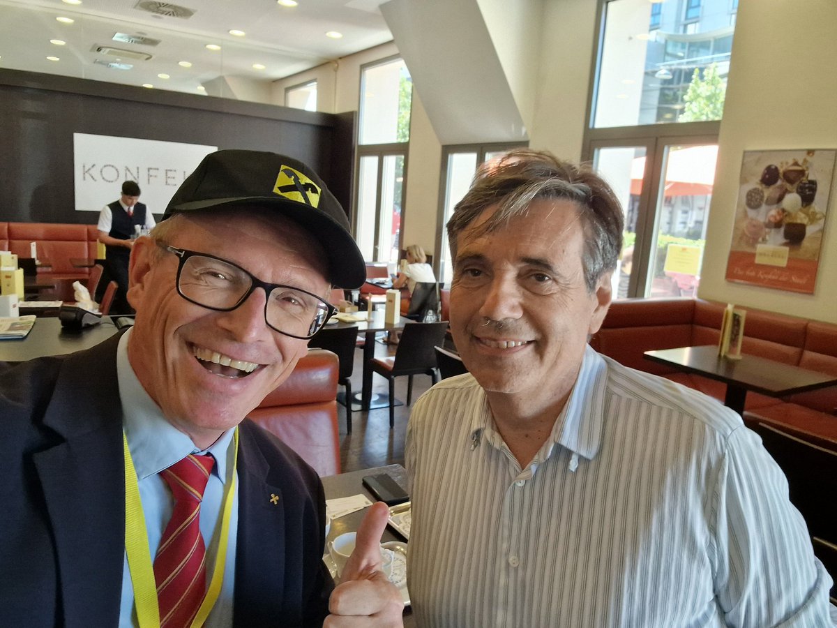 GunterFehlinger's tweet image. I am very honored to meet #AKV President Matthias Tschirff