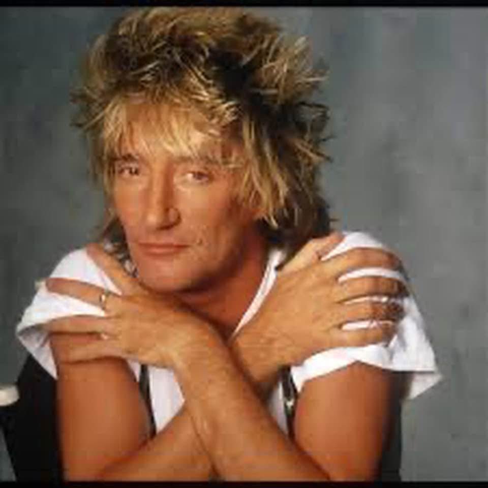 gggirl924's tweet image. What’s the first song that comes to mind when you see Rod Stewart? For me it’s, May the good Lord, be with you