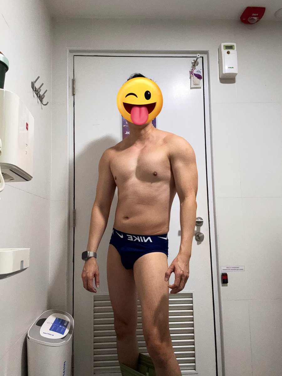 Sweaty Nike briefs 🍆😜