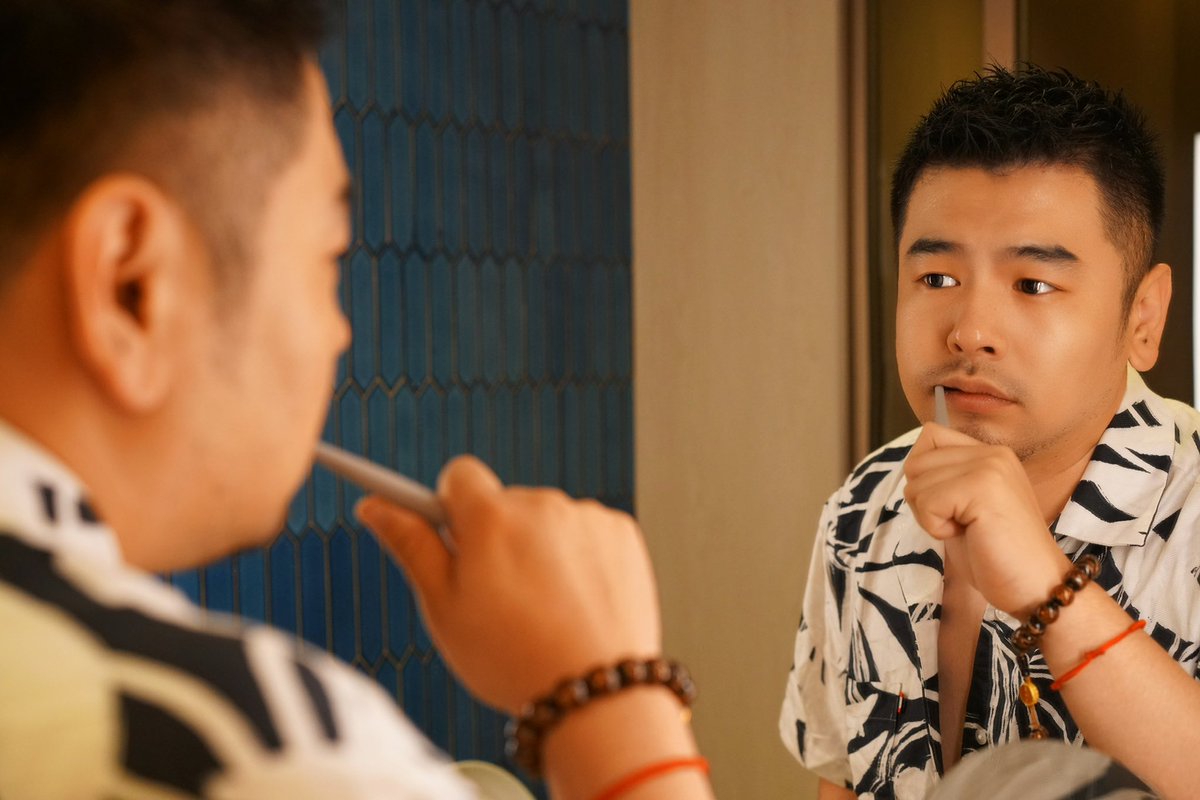 ProPandas_Mr17's tweet image. 鏡の中の自分と出会うって感じ、いいですよね。