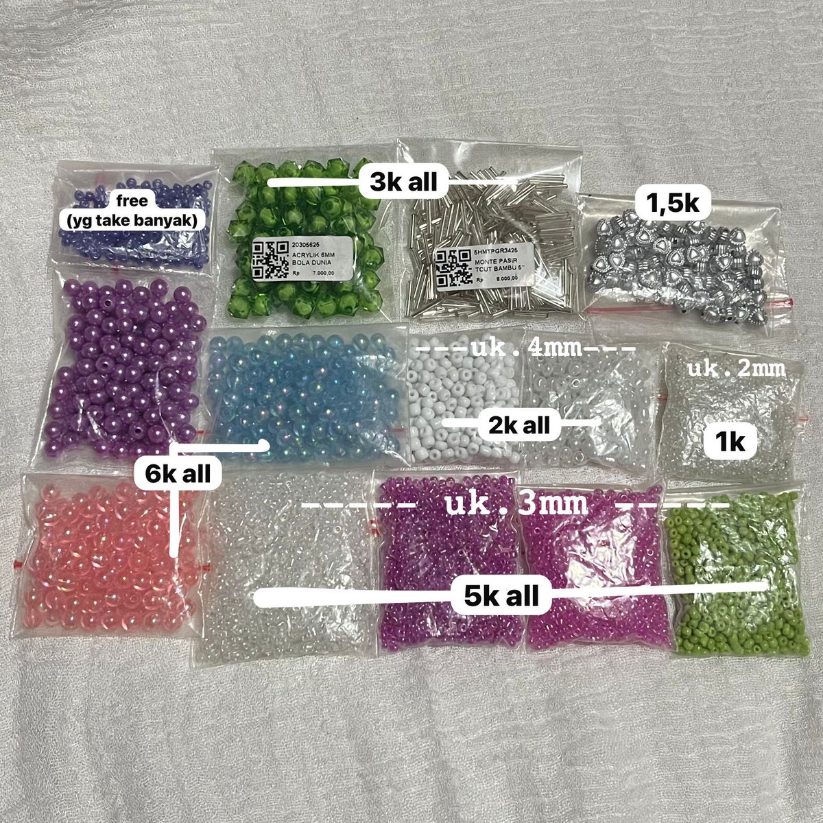 tesanbnd's tweet photo. wts / want to sell / lfb ina
╰ avail 🍊 min. beli 10k

･• manik-manik beads buat gelang, kalung, cincin

📍bandung
✅ sisa stok yg blm terpakai

bisa satuan, tanya" DM aja ya😊

#zonauang #zonajajan https://t.co/h9QeDiqATL