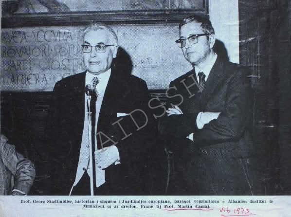 aidssh's tweet photo. 📌 #98Years since the birth of Martin Camaj (1927–1992), a key figure in Albanian letters and identity.
Born in Temal, exiled in 1948, he remained spiritually bound to the Albanian language and people—even in diaspora.
#MartinCamaj #Albanology #AIDSSH #Memory https://t.co/BvcuxcFeko