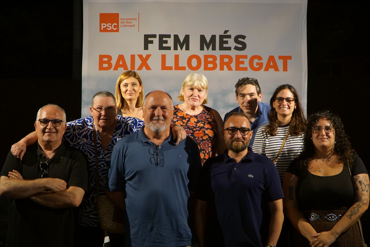socialistesdelprat (@socialistesprat) on Twitter photo Ahir els i les socialistes del Prat vam acudir al sopar d' estiu del <a href="/PSCBaix/">PSCBaix / ❤️</a>, on vam celebrar el final del curs polític i l'inici de l'estiu.
Esperem que estigueu gaudint l'estiu I que tingueu unes grans vacances! Disfruteu i seguim treballant!⛱️💪🏻 Ahir els i les socialistes del Prat vam acudir al sopar d' estiu del <a href="/PSCBaix/">PSCBaix / ❤️</a>, on vam celebrar el final del curs polític i l'inici de l'estiu.
Esperem que estigueu gaudint l'estiu I que tingueu unes grans vacances! Disfruteu i seguim treballant!⛱️💪🏻