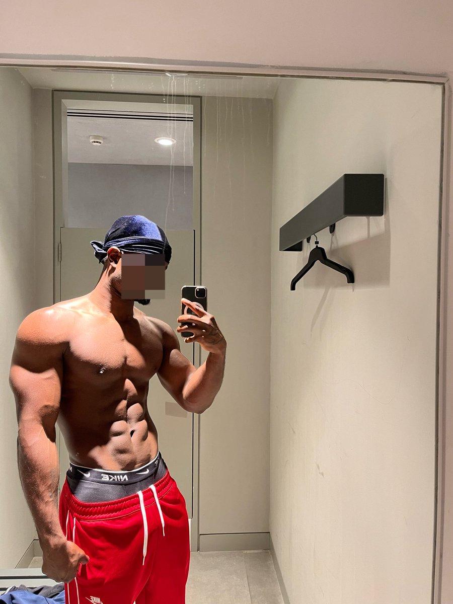 BBC , dark skin with muscular physique 💪🏿💪🏿🍆🍆💦💦 dubai 📍threesome 

Dubai kuwait Saudi Riyadh cuckold cuck hotwife bull arab cuck arabcuck wife abu dhabi UAE couple local qatar bahrain oman cpls $$$