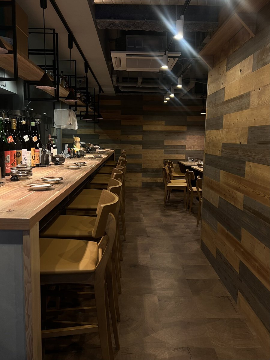 _____sayk's tweet image. デートや女子会にぴったりなお洒落居酒屋が門前仲町にオープンするらしい💭
オーナーのこだわりが詰まった店内と絶品すぎる料理は、まさに"大人の秘密酒場”
行きつけにするならココがおすすめ🥂
📍かぎしっぽ / 門前仲町 - 7/23 open -