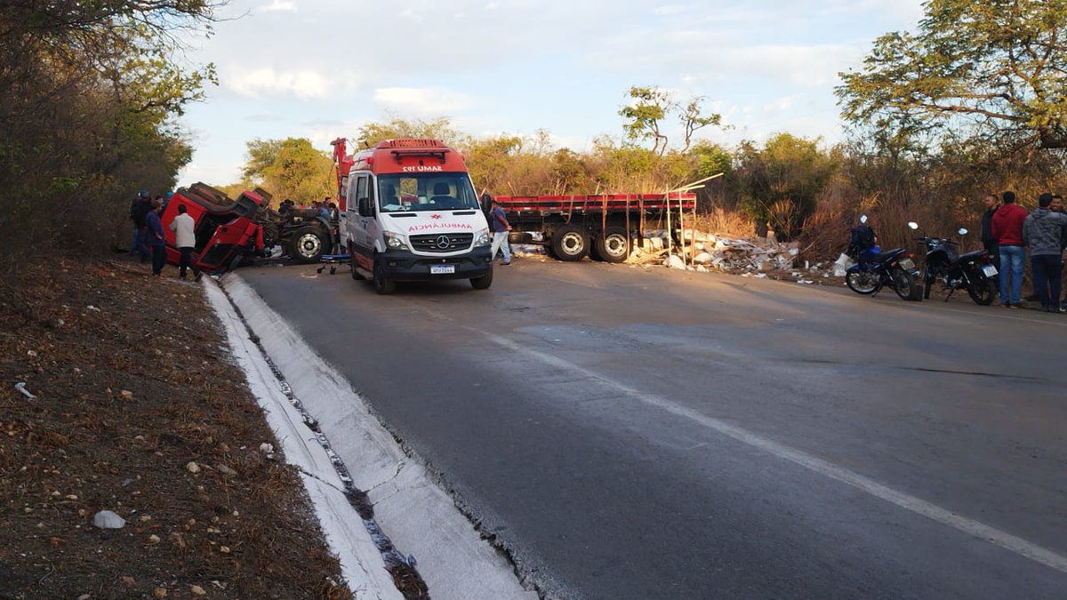 nortedeminasmg's tweet photo. BR-251 Acidente entre Francisco Sá e Montes Claros, nessa terça-feira 22/07/25 6:00h. Trânsito parado nos dois sentidos...
Informações preliminares...

SIGA:👉 @moceolugar

#br251 #franciscosa #minasgerais #minaseolugar #nortedeminasgerais #deusdeth #deusemil #wmcmidia #mg https://t.co/WHvIdJjEpb