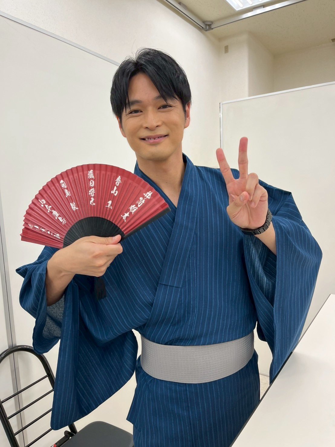 SHOW-WA 青山隼 サインボール 青山隼/SHOW-WA (@jun_aoyama_show_wa) • Threads, Say more